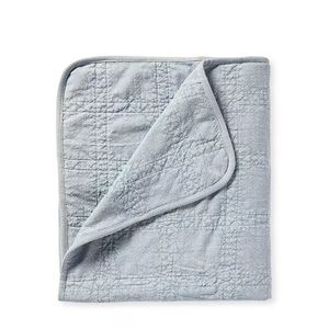 NWT - Serena & Lily Beach House Blanket in Coastal Blue